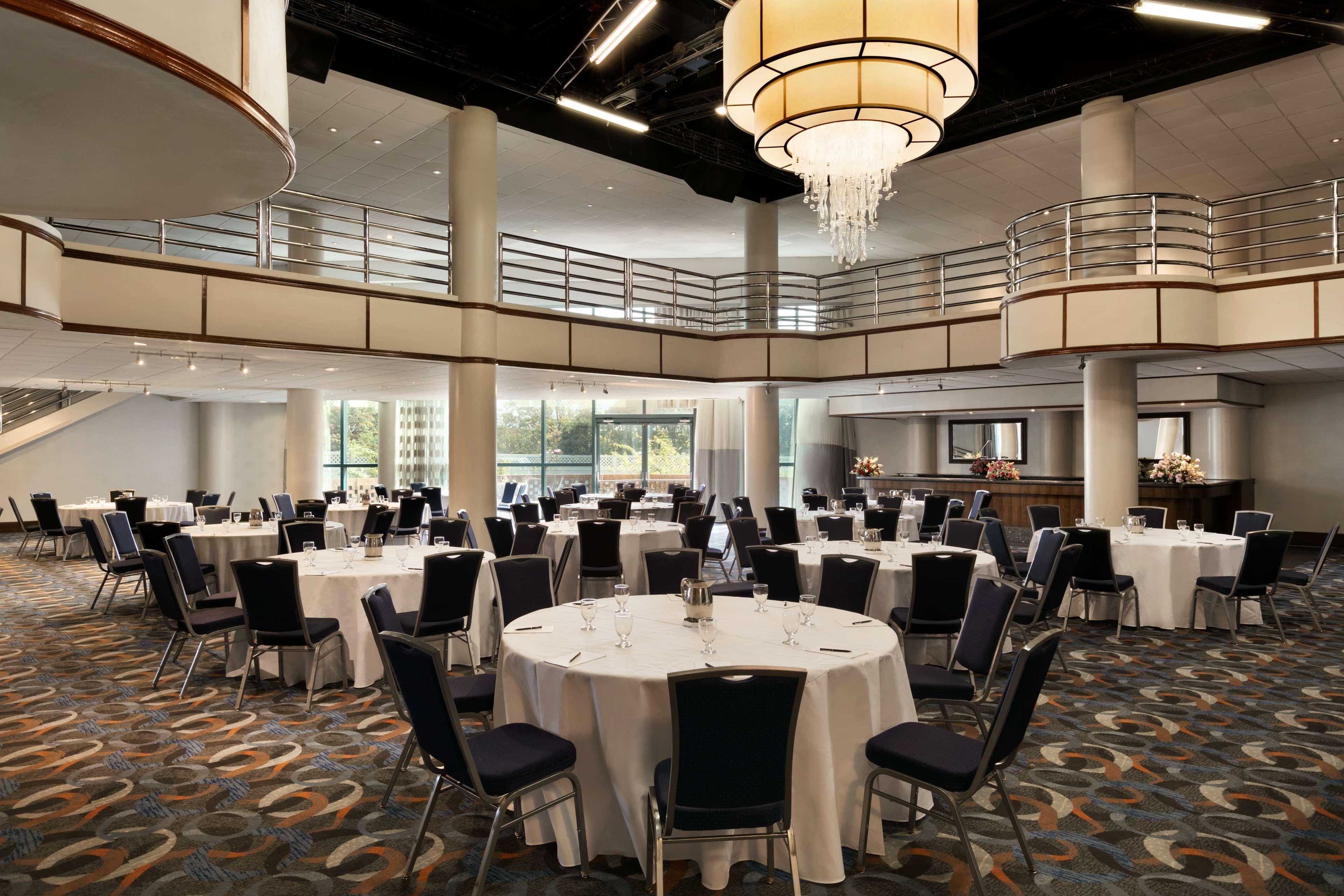 Hilton Long Island/Huntington Hotell Melville Exteriör bild