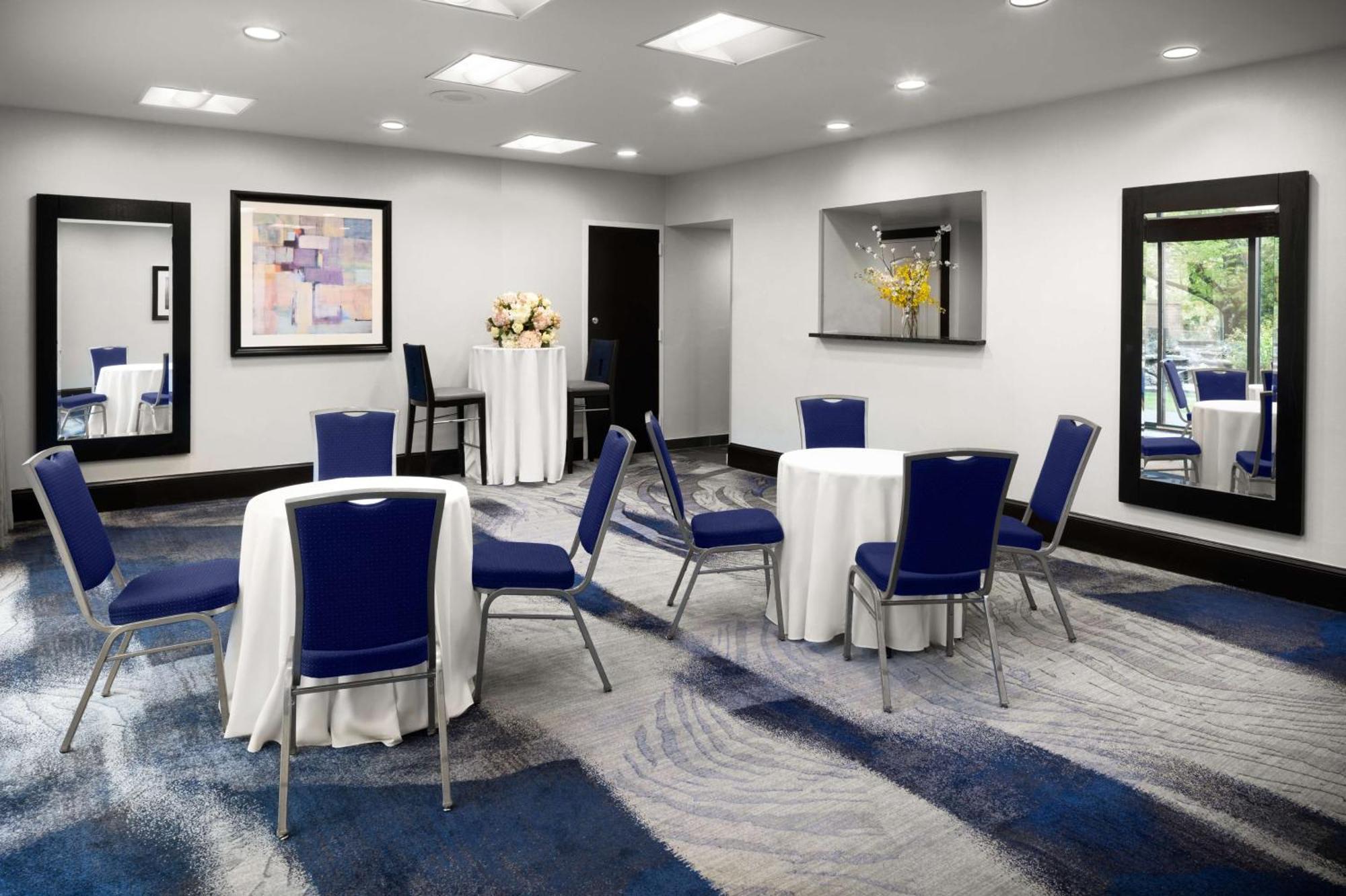 Hilton Long Island/Huntington Hotell Melville Exteriör bild