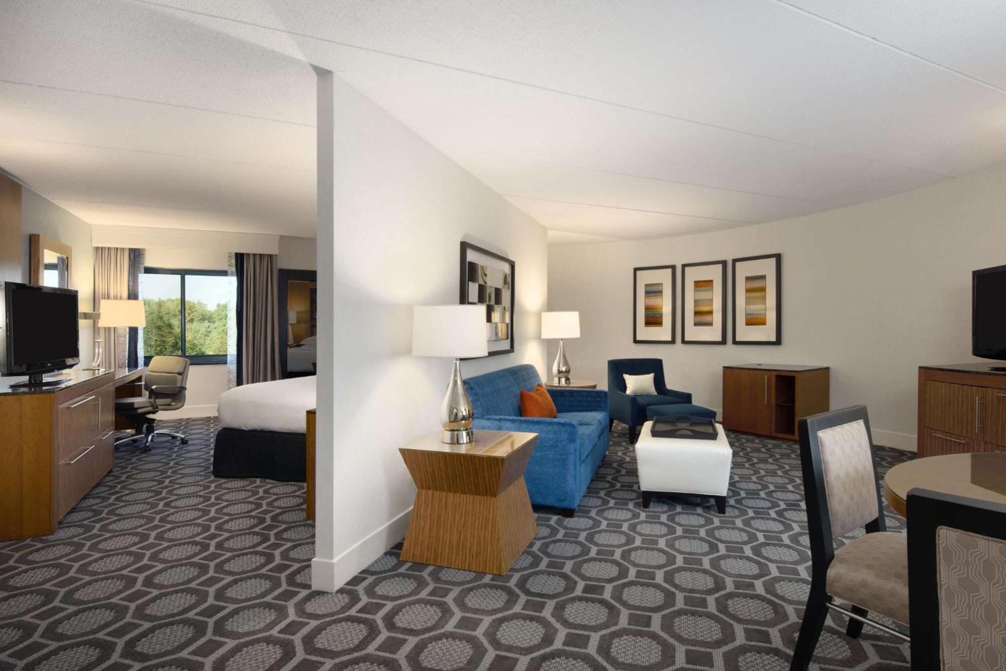Hilton Long Island/Huntington Hotell Melville Exteriör bild