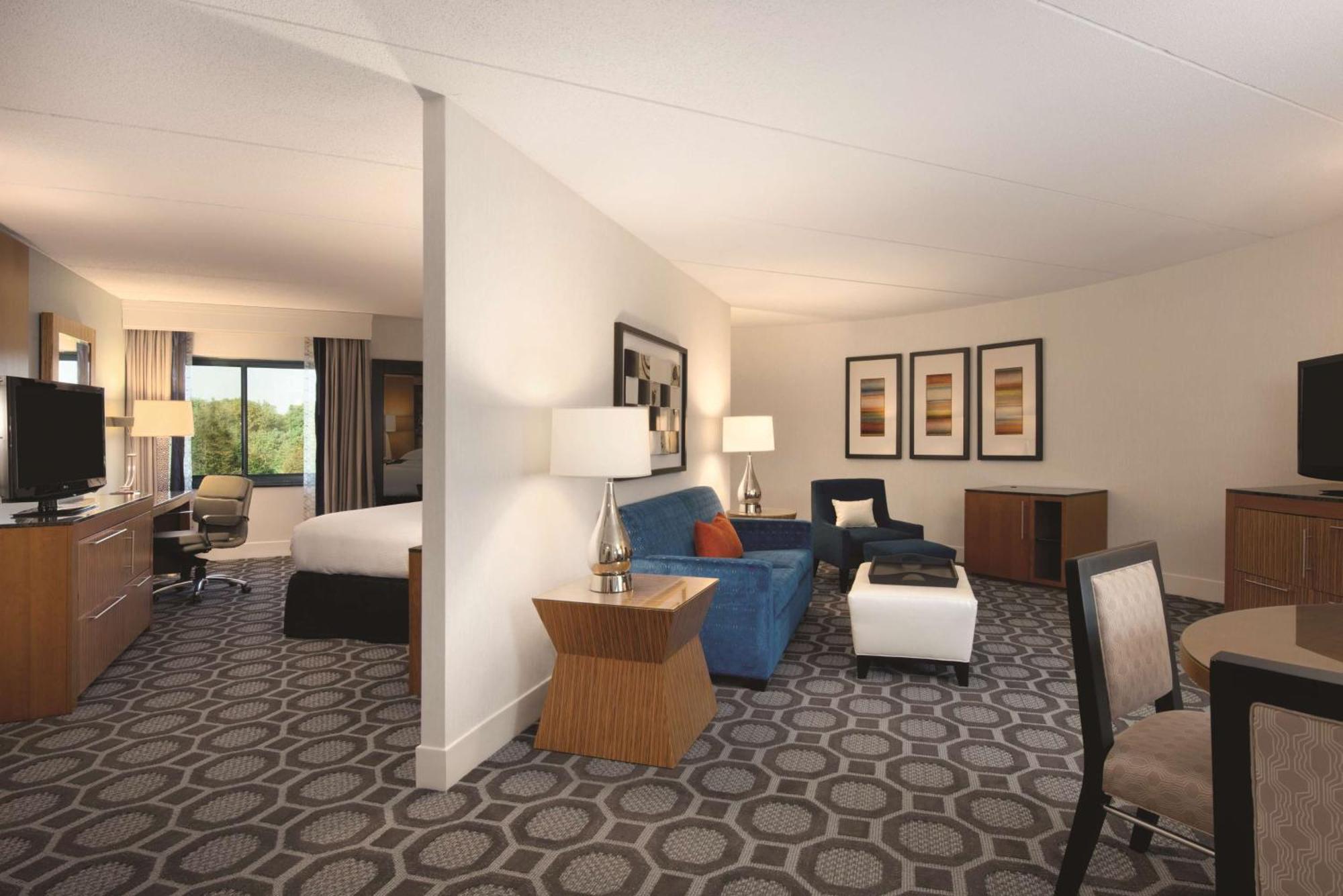 Hilton Long Island/Huntington Hotell Melville Exteriör bild