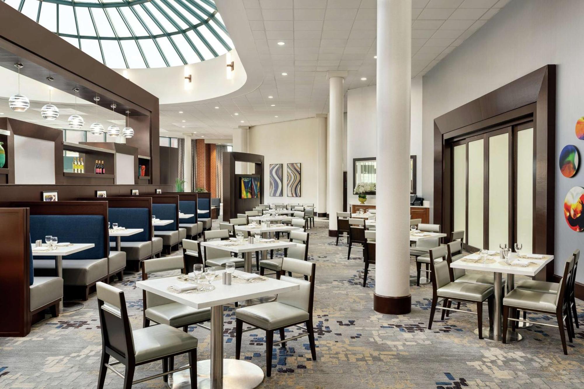 Hilton Long Island/Huntington Hotell Melville Exteriör bild