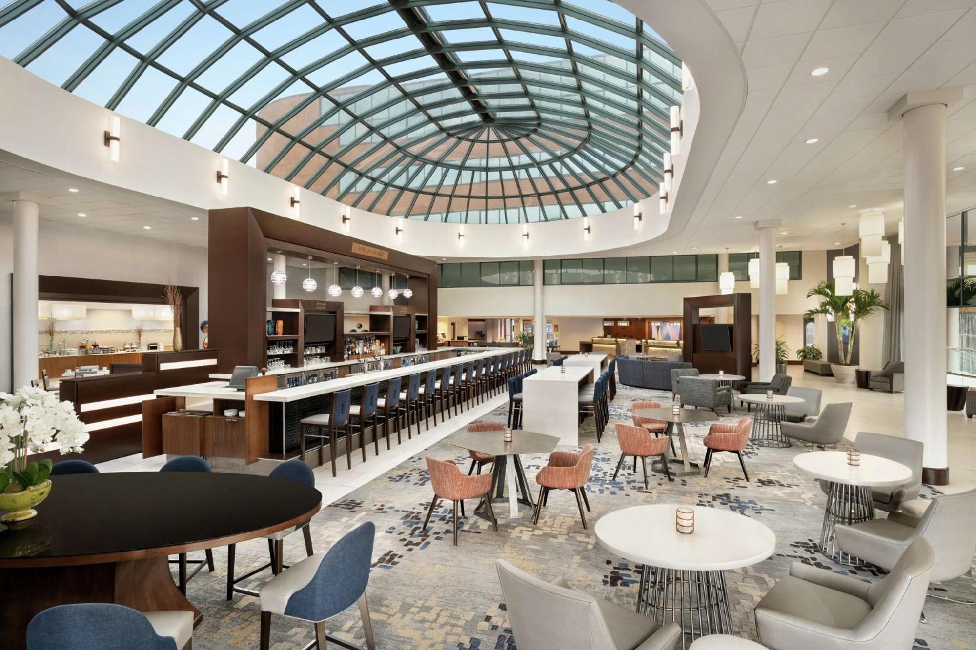 Hilton Long Island/Huntington Hotell Melville Exteriör bild